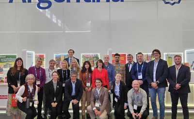 Imagen de El INYM y 13 empresas y cooperativas buscan sumar consumidores y consolidar el mercado de la Yerba Mate Argentina en la feria ANUGA 2025, en Alemania Imagen de El INYM y 13 empresas y cooperativas buscan sumar consumidores y consolidar el mercado de la Yerba Mate Argentina en la feria ANUGA 2025, en Alemania